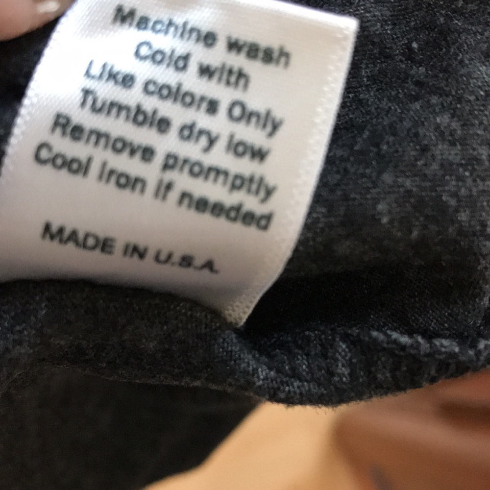 Goodlife grey tee Size XL excellent condition marked grey black and more grey - Picture 9 of 9